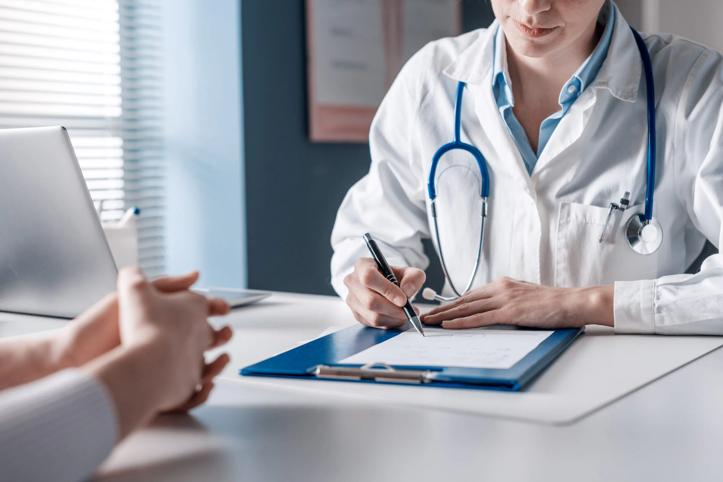 How to Choose International Health Insurance? What You Need to Know