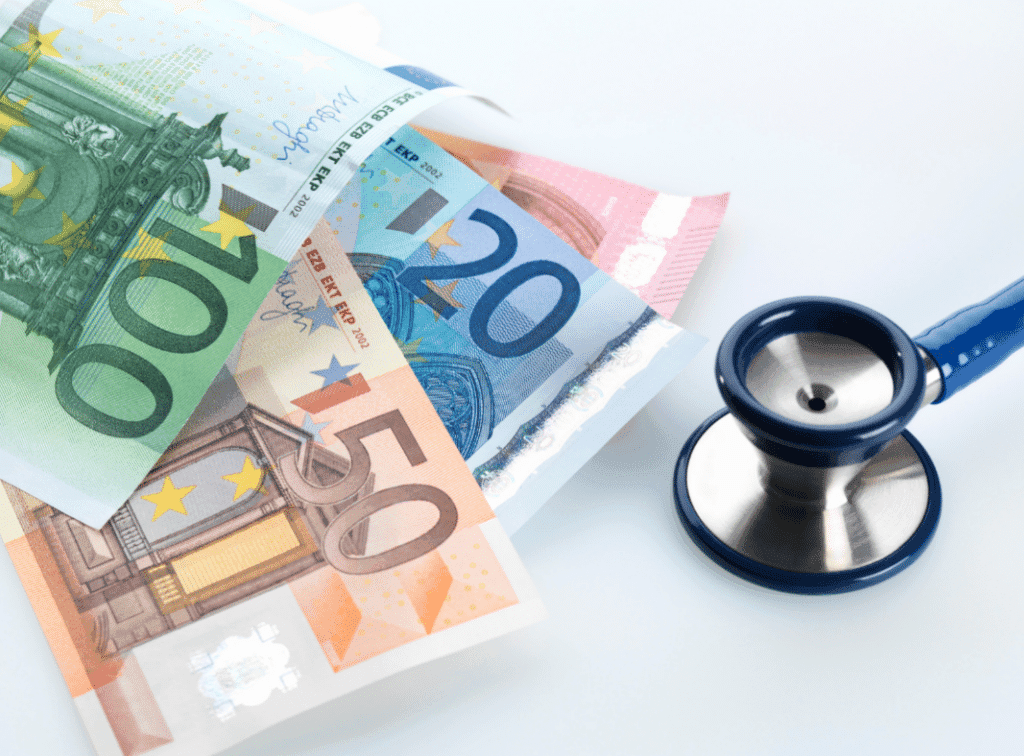 How to Handle Medical Costs in Another Country, Practical Tips for Expats